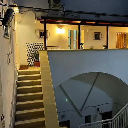 Bed & Breakfast Le Volte 27 3*